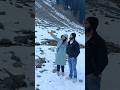 Our hands 🤝 may be cold, but at least our hearts 💕 are warm 💑 #kashmir #vehaaniyaan #trendingshorts