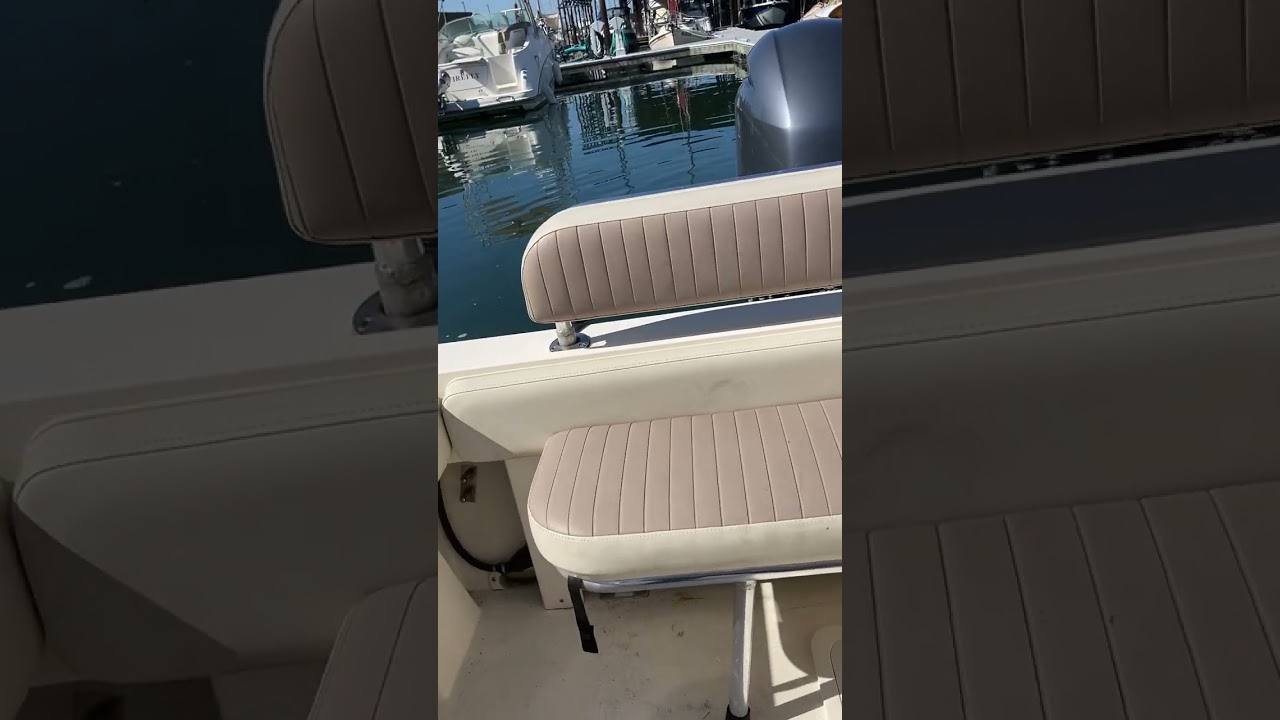 2019 Defiance Admiral 220 EX