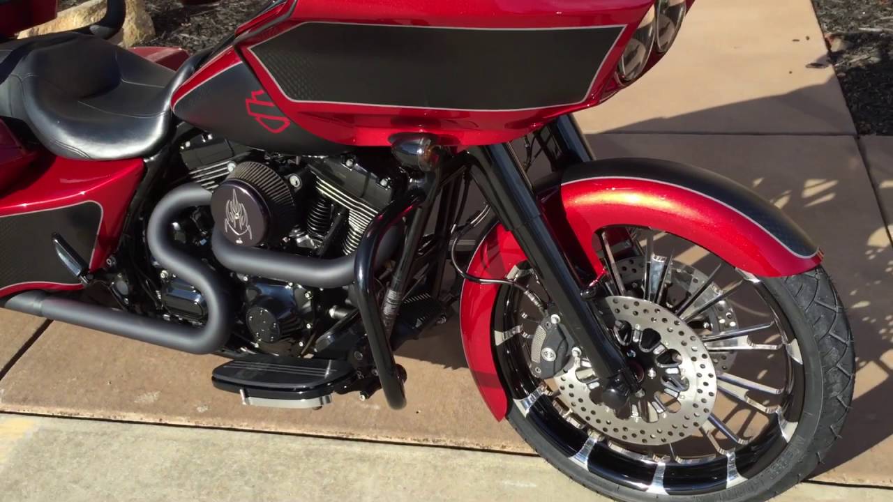 2011 Custom Harley Davidson Road Glide