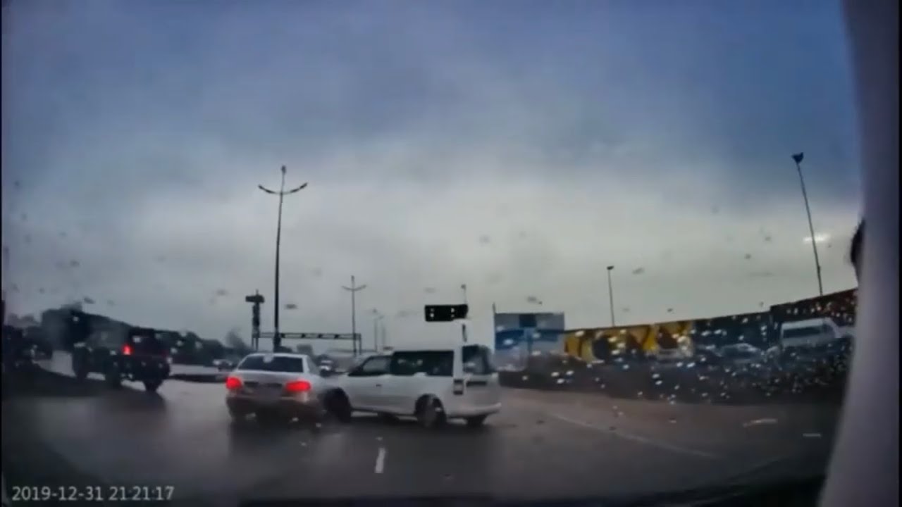 Dash Cam Compilation Car Crash Compilation 2021 - YouTube