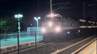 Caltrain 4-Car Gallery Set in Local Service 276 Lead by F40PH-2 907 Arriving at Millbrae Station
