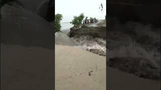 Suprio Dam broke and many areas including Khairpur Nathan Shah were submerged | #Shorts