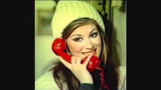 Ayla Dikmen -- Anlamazdın..turkish Romantic Love Song.