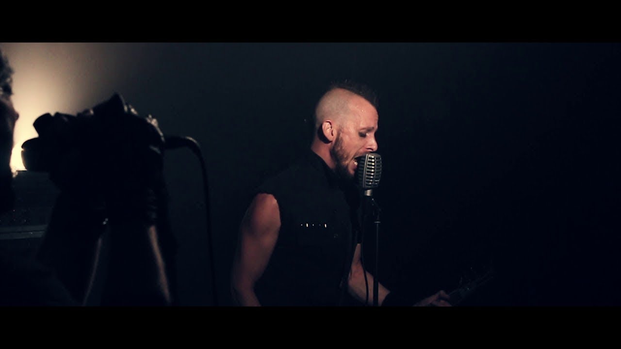 Unzucht -  Nur die halbe Wahrheit (Official Music Video)