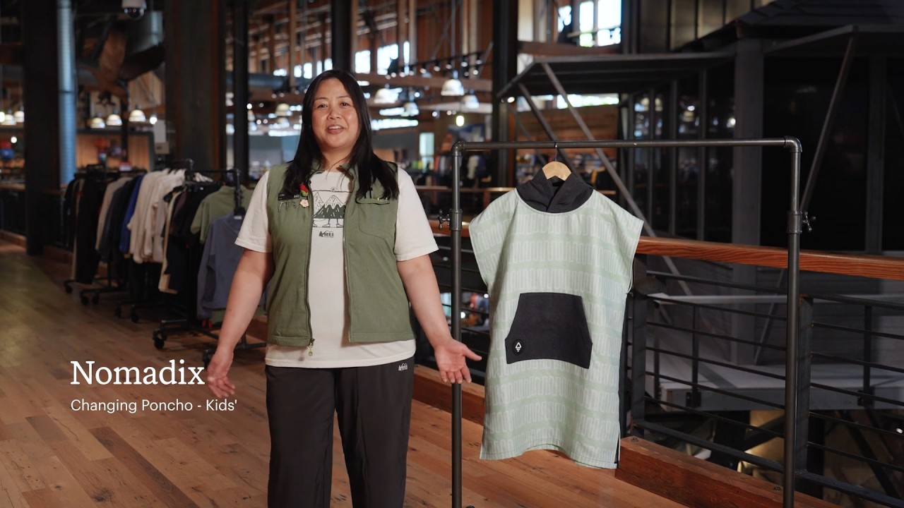 Preview of Nomadix Changing Poncho - Kids' Video
