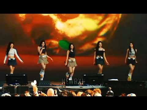 All the pretty girls walk like this🔥