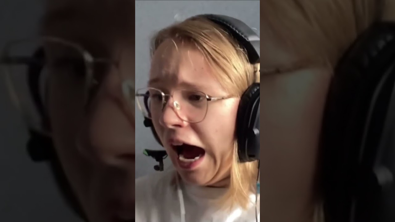 Escape the clinic jumpscares 