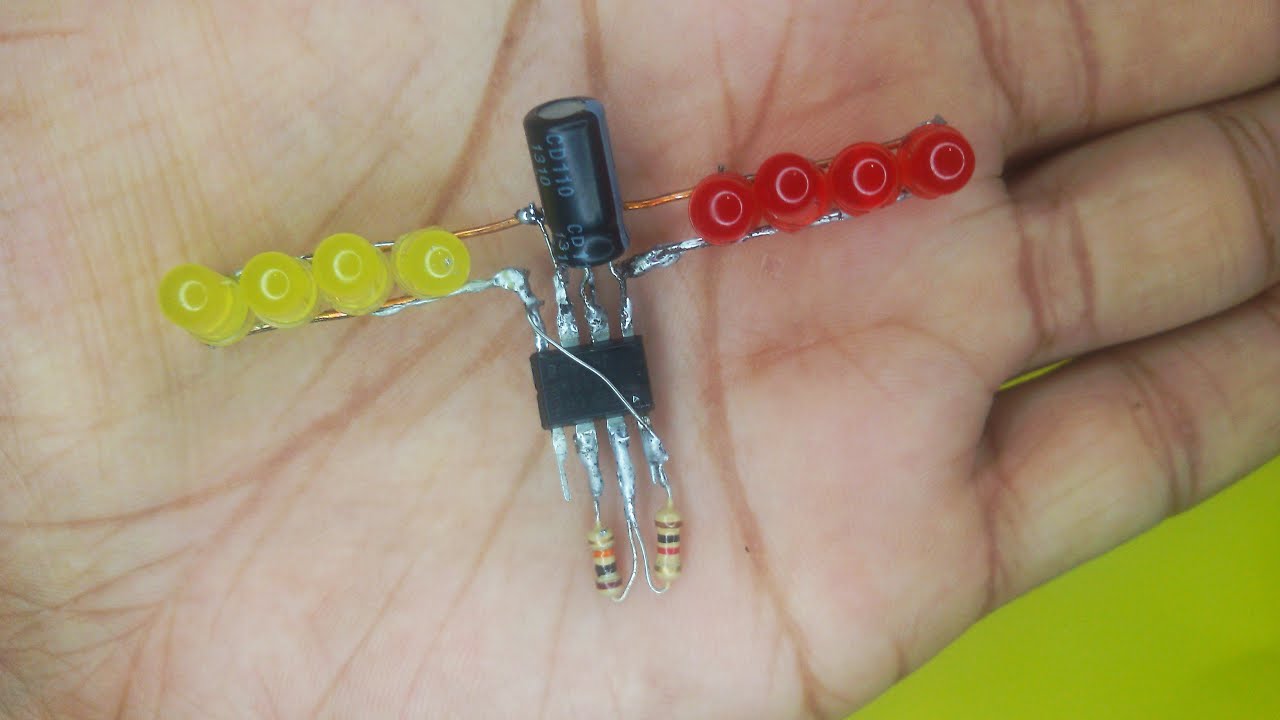 LED Chaser using NE 555 timer IC || Left Right Flip Flop