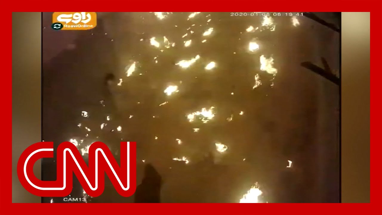 New video shows moment Ukrainian plane crashes in Iran - YouTube