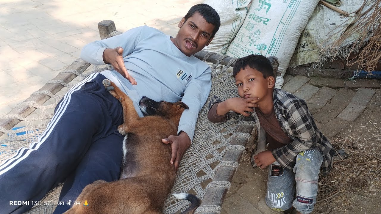 ROCKY मेरे साथ कैसे सोया हुआ हैं 😮