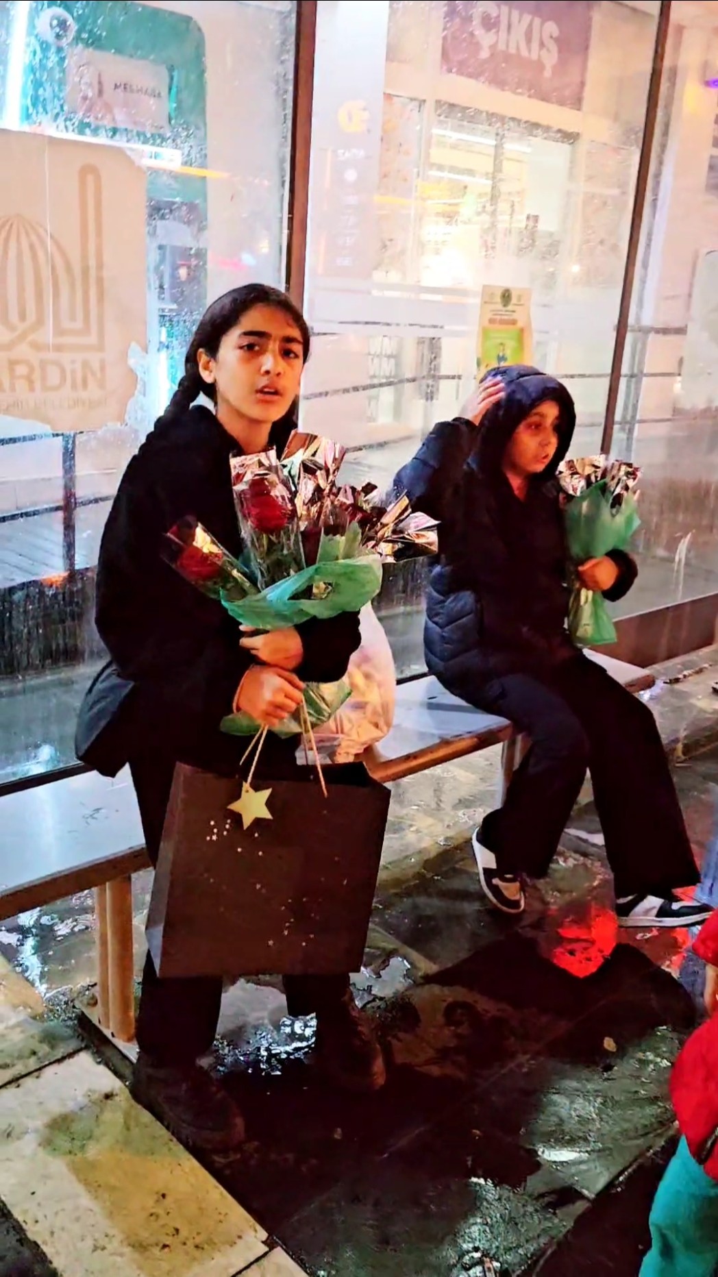 عيد المعلم هيلين وهيفي وسيدرا اشتروا هدايا