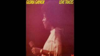 Watch Gloria Gaynor Please Be There video