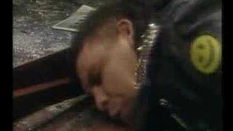 Red Dwarf III,Episode 1-Backwards(Bar Room Tidy)
