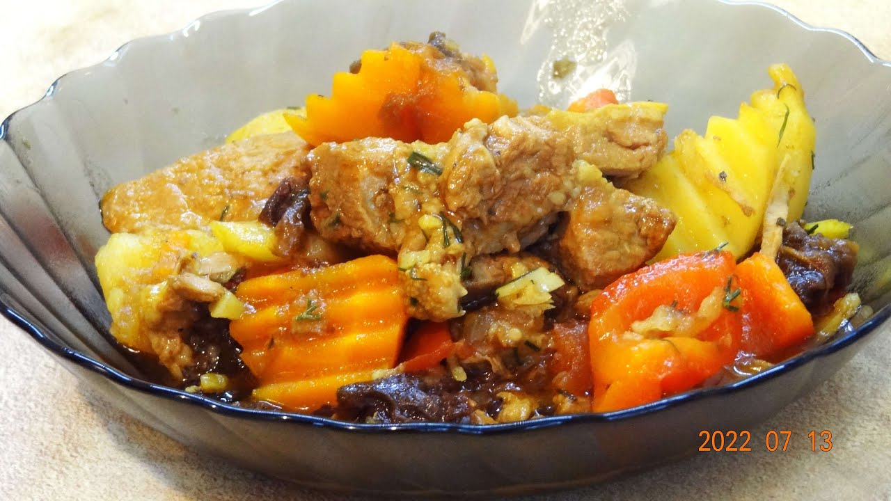 Fantastiško skonio sprandinės ir daržovių troškinys