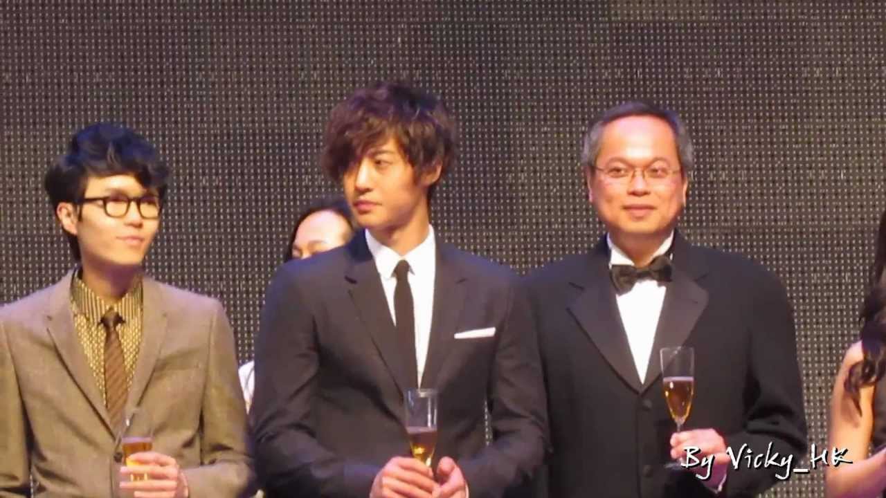 121218 Kim Hyun Joong (김현중) Yahoo Asia Buzz Award 2012