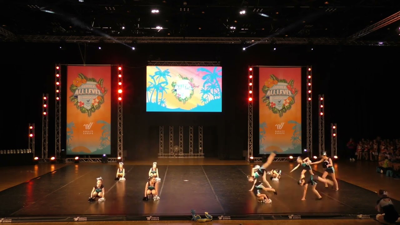 Dragon Sparkle - Peewee Pom | June 18th 2023–Düsseldorf