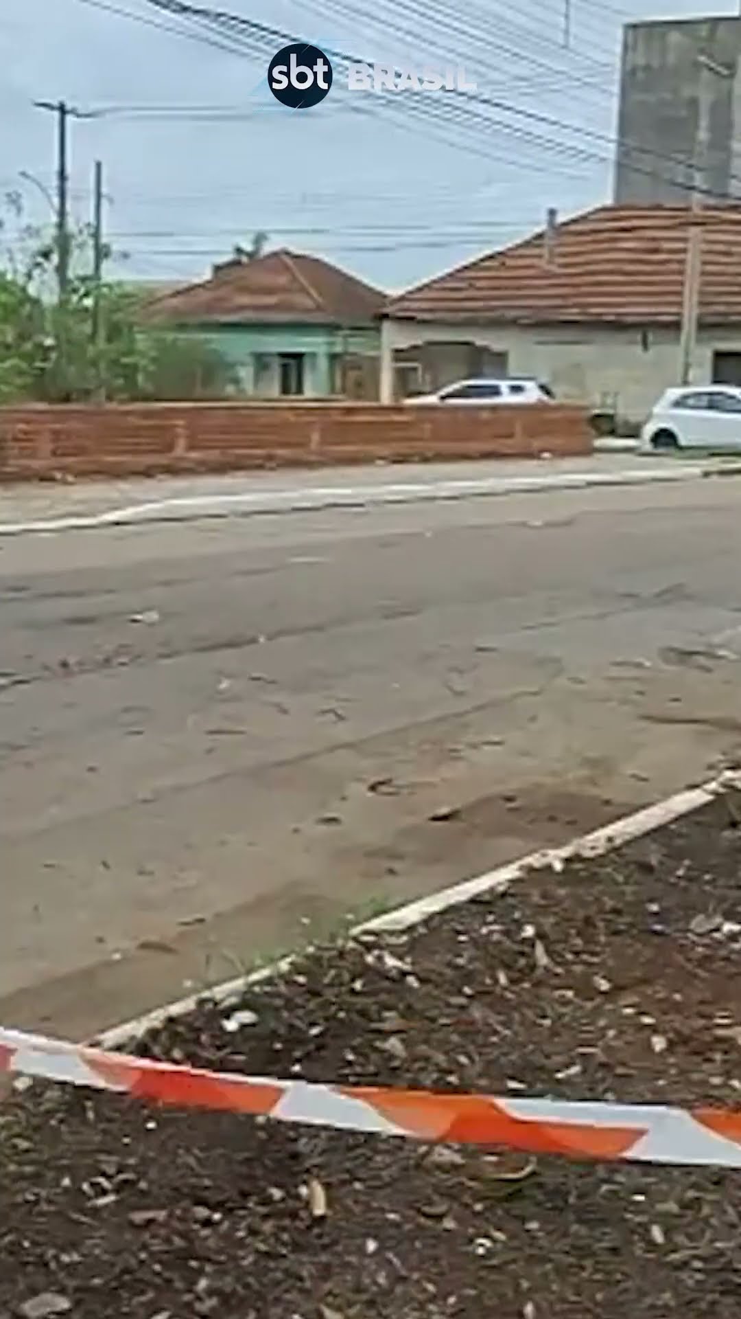 Tsunami meteorológico e tempestades causam danos no Sul do Brasil | SBT Brasil (02/12/24)