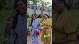 Ann Taylor so excited to meet Hon Namere