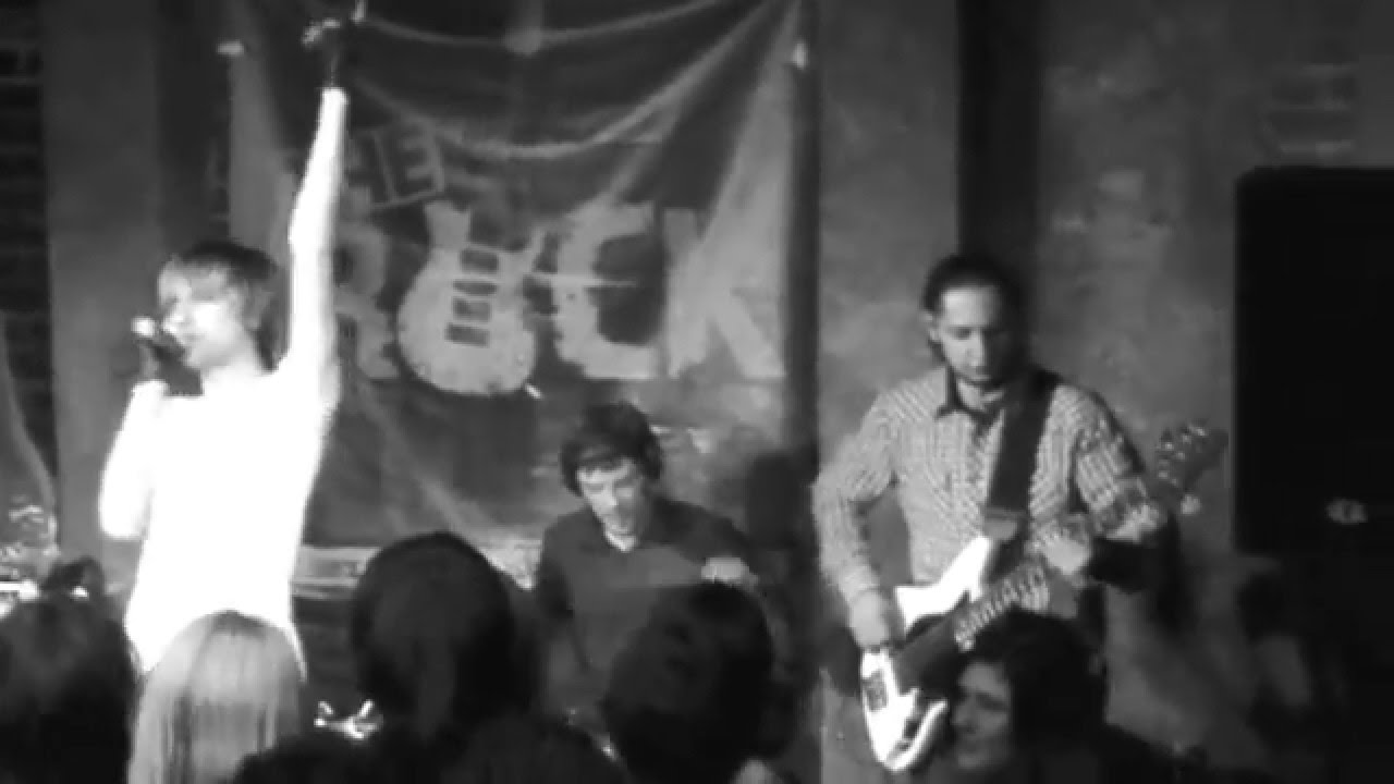 СОДА - Срываться с крыш (live) - YouTube