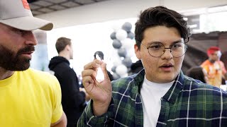 Famous HE TRIED TO SELL ME DRUGS AT THE POP-UP SHOP Net Worth