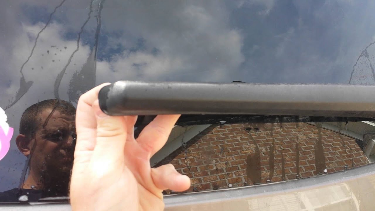 Chevy Equinox 2014 Rear Wiper Blade Size