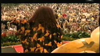 Chaka Khan - Through The Fire, Live In Pori Jazz 2002 (10.) Chaka Khan - Through The Fire, Live In Pori Jazz 2002 (10.)