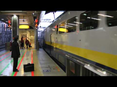 東北・山形新幹線Ｍａｘやまびこ１２３号＋つばさ１２３号東京駅入線