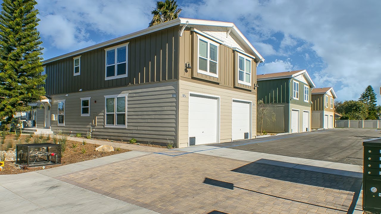 327 Acacia Rd Santa Paula, CA 93060 - Live Video Tour