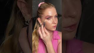 BARBIE MAKEUP💕💕💕 #makeuptutorial #barbie #pinkmakeup