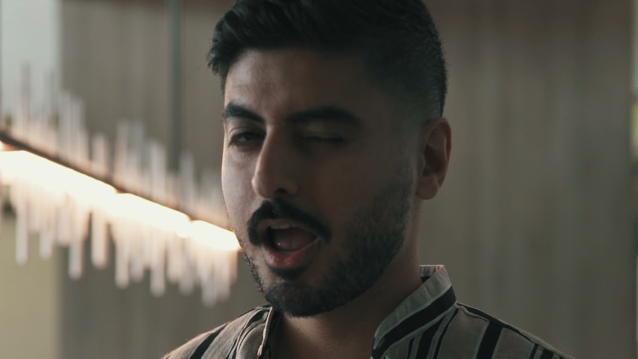 Zipper Down - Homesavey