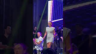 Demet Akalın - Yerinde Dur