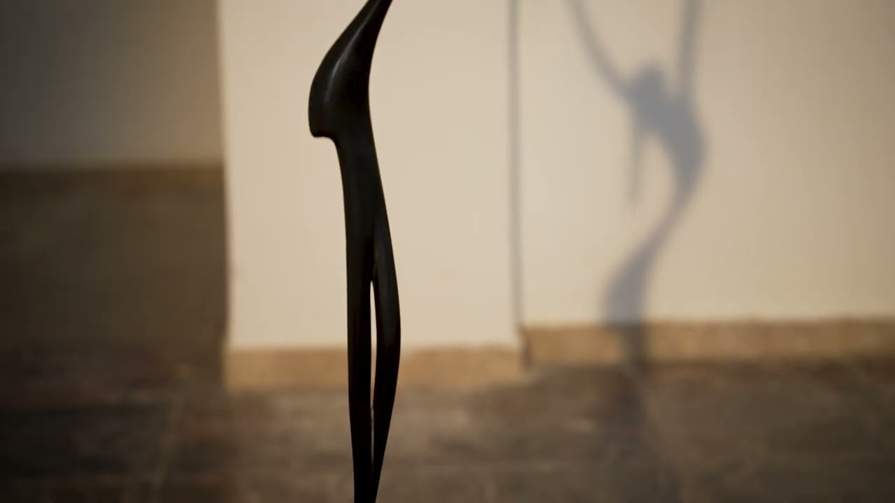 Dancer Bronze sculpture - Victor Halvani
