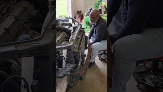 2010 Kia Soul radiator support removal and replacement...