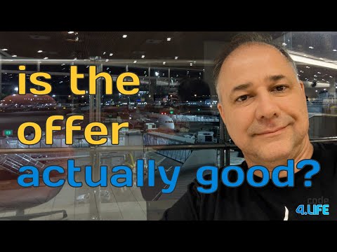 How to Evaluate a Job Offer: Red Flags & Negotiation Tips
