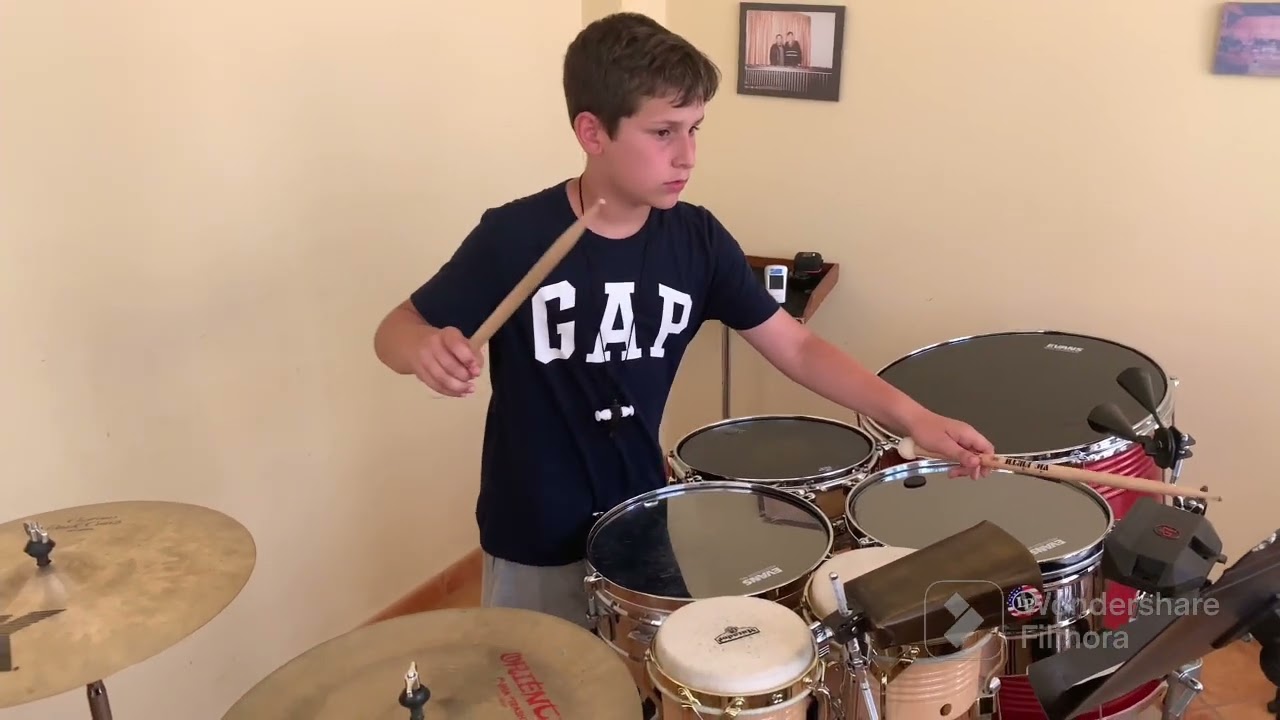 Jesús Morelló Cantero. 9 años.             Latin Journey by D. Mancini.