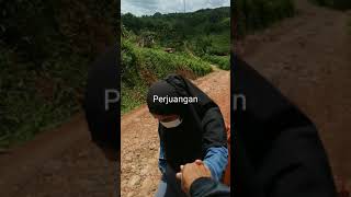 Perjuangan Ibu Hamil Melalui Akses Yang Terjal