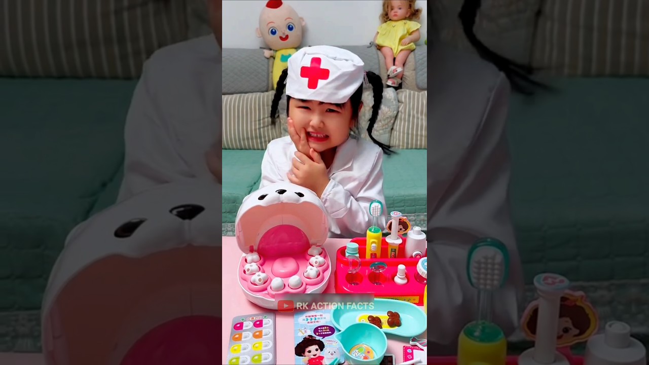 Docter ne daat ka kida nikaal diya🐛🤯 ll Carriage House wooden artist ll #cartoon #shortvideo