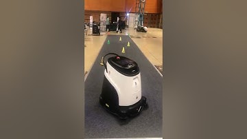 Vacuum 40 | Gausium Industrial Robot Vacuum Obstacle Avoidance Demo