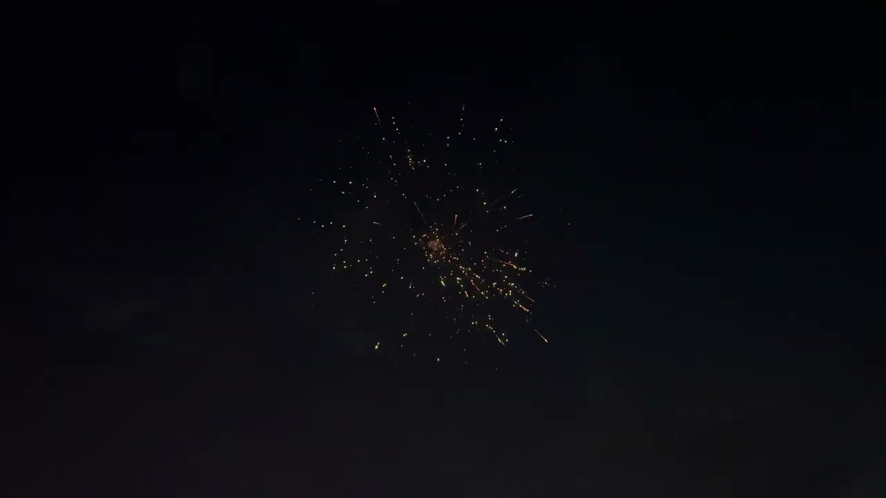 JR71 time rain - quality testing in china - Fajerwerki JORGE! [4K]