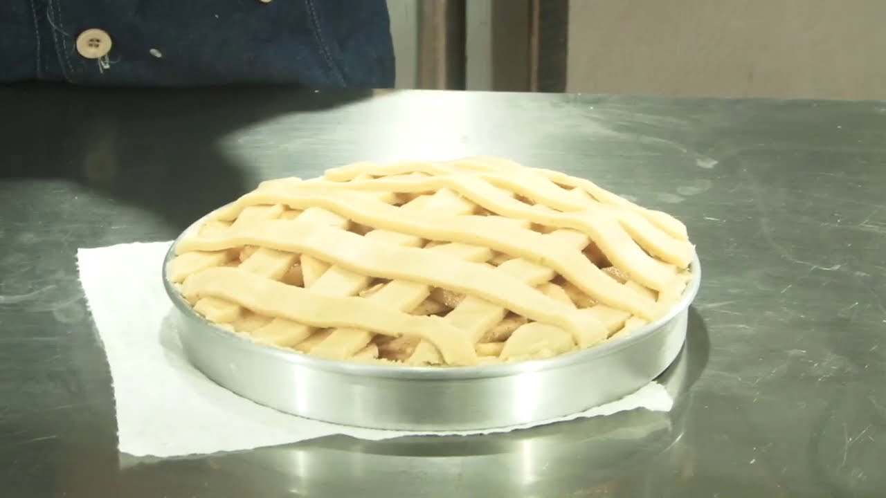 Como preparar un Kuchen de manzana🥧 | Romina Cancino👩🏻‍🍳