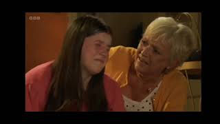 (260)Stacey's stalker:Eve\u0026Martin arrive in time