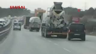 İstanbulda Trafikte Makas Atan Araç Kamerada