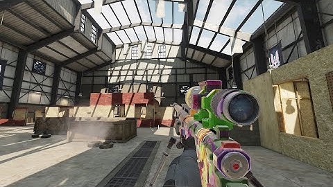 I 1v1’d a random player in worldchat (HE ACTUALLY LEFT)