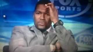 Michael Strahan freak outs after the Giants win