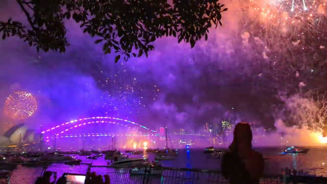 New Year Celebration 2023 in Sydney | Full View of Opera House, Harbour Bridge and Sky Scrappers