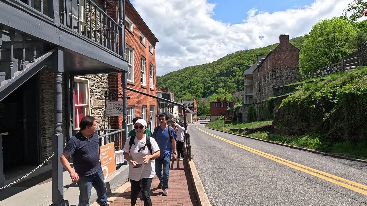 ⁴ᴷ⁶⁰ Walking tour of Harpers Ferry, West Virginia