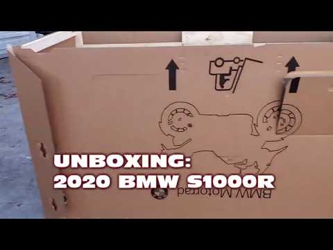 unboxing!-2020-bmw-s1000r.