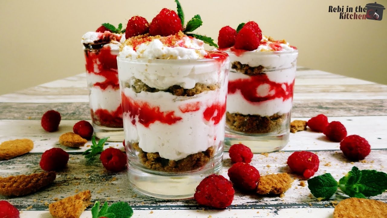 Johurtos málnás pohárdesszert