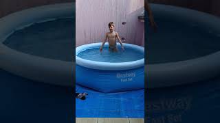 Nicolas E Murilo Na Piscina