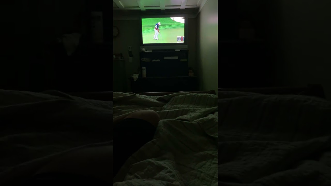 Big Viktor Hovland dominates